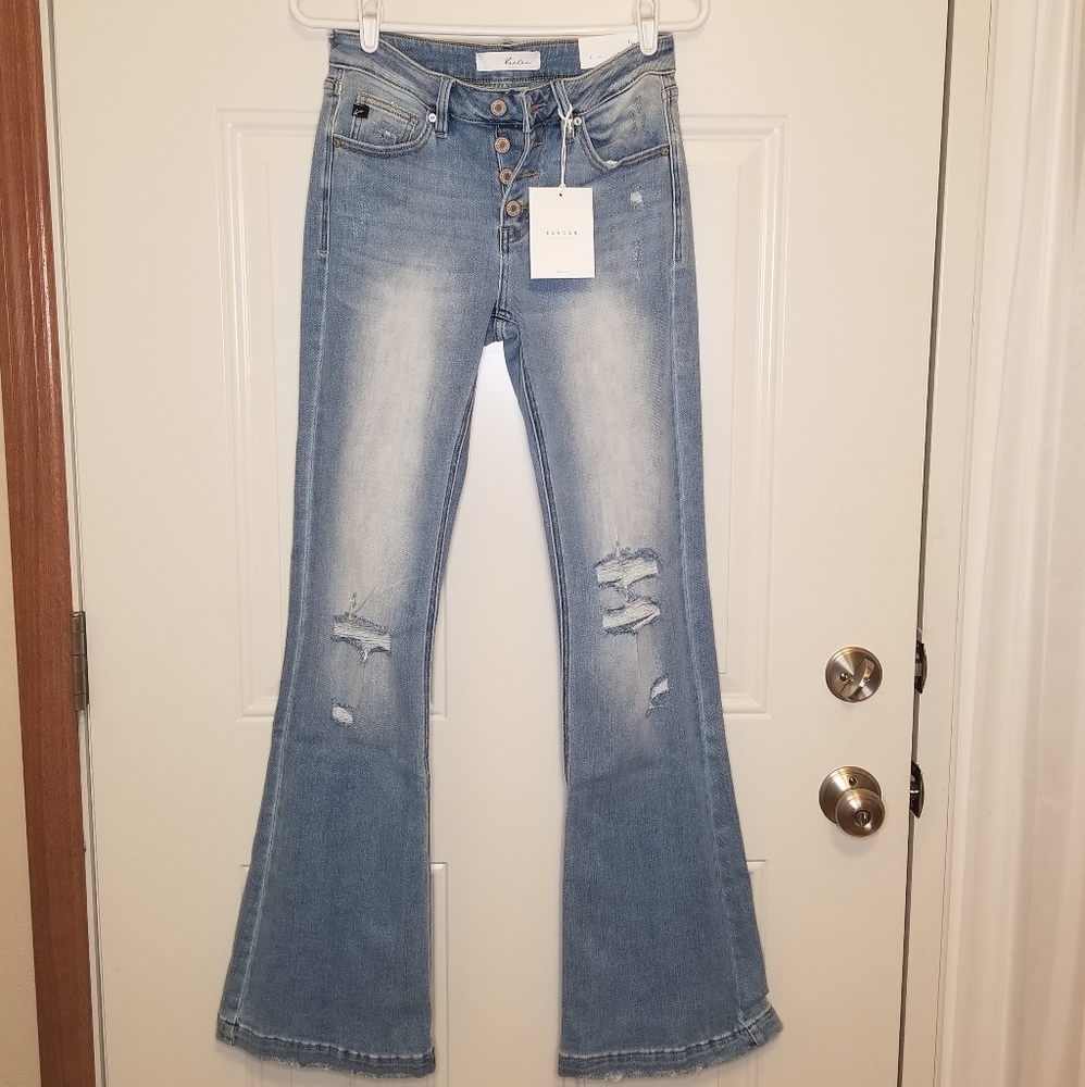 NWT 7/27 KanCan mid-rise flare jeans